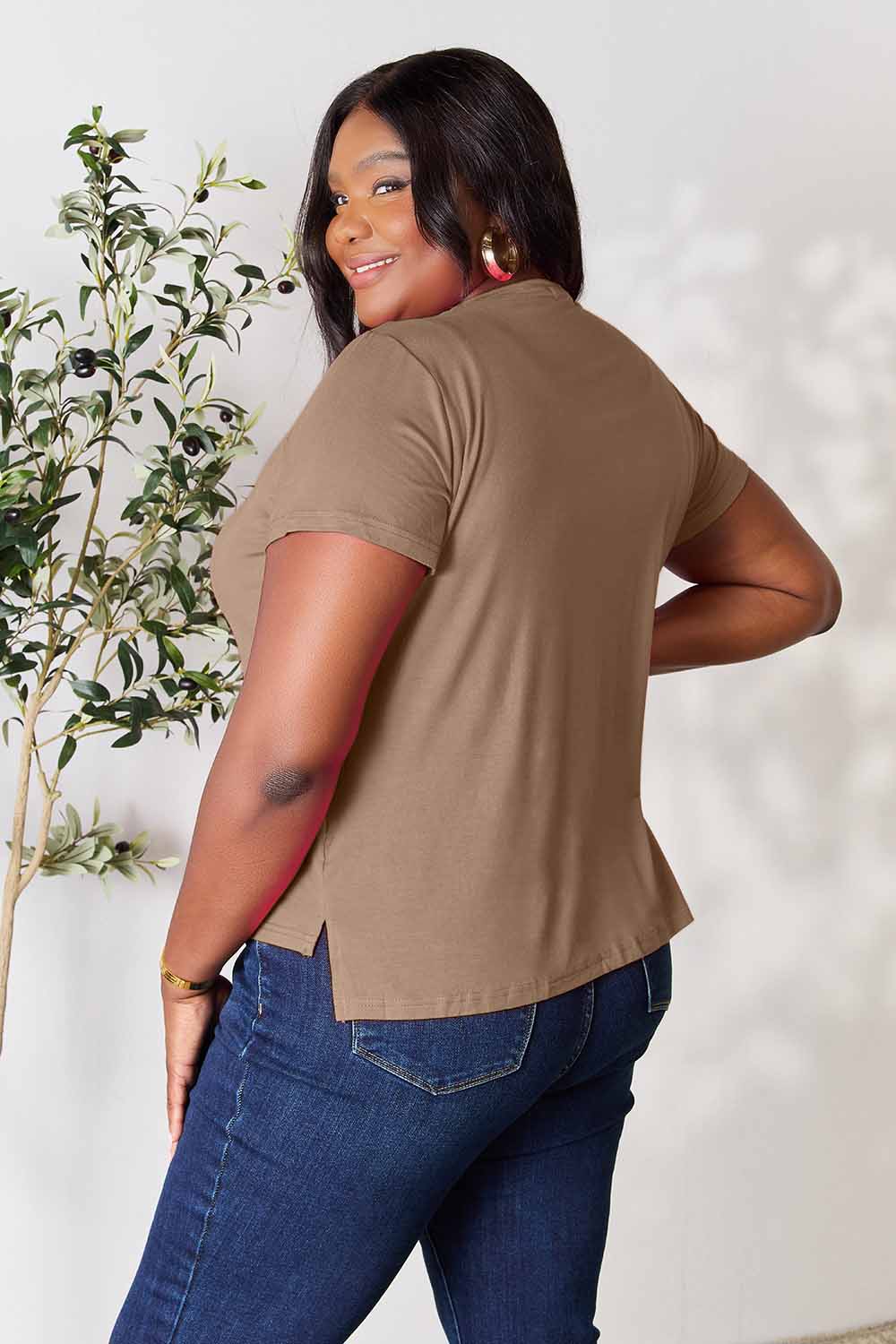 Basic Bae Full Size Round Neck Short Sleeve T-Shirt Mocha