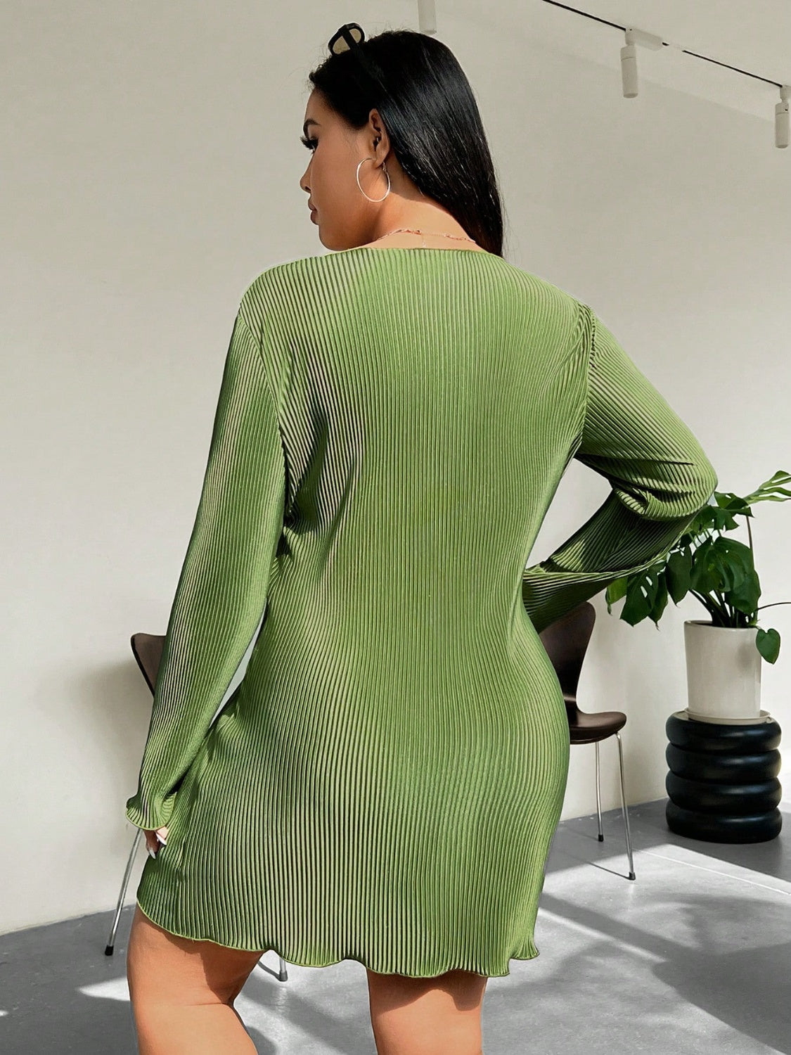 Honey Plus Size Lettuce Hem Round Neck Long Sleeve Dress Matcha Green