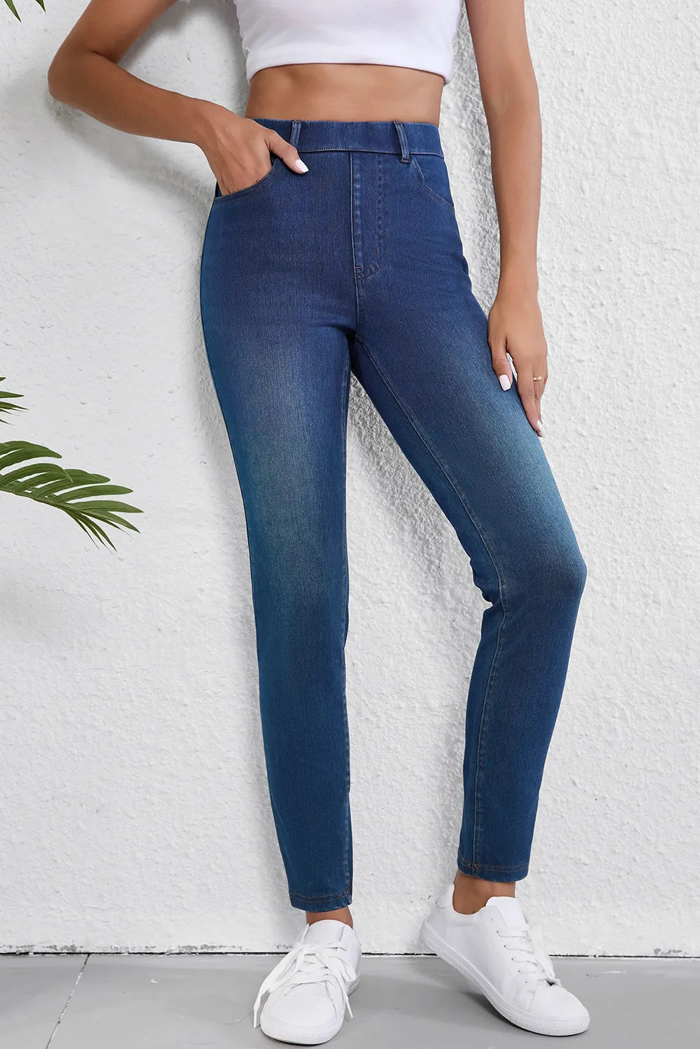 High Waist Skinny Jeans with Pockets Medium