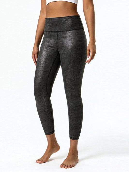 Textured-leather high-stretch yoga pants Black