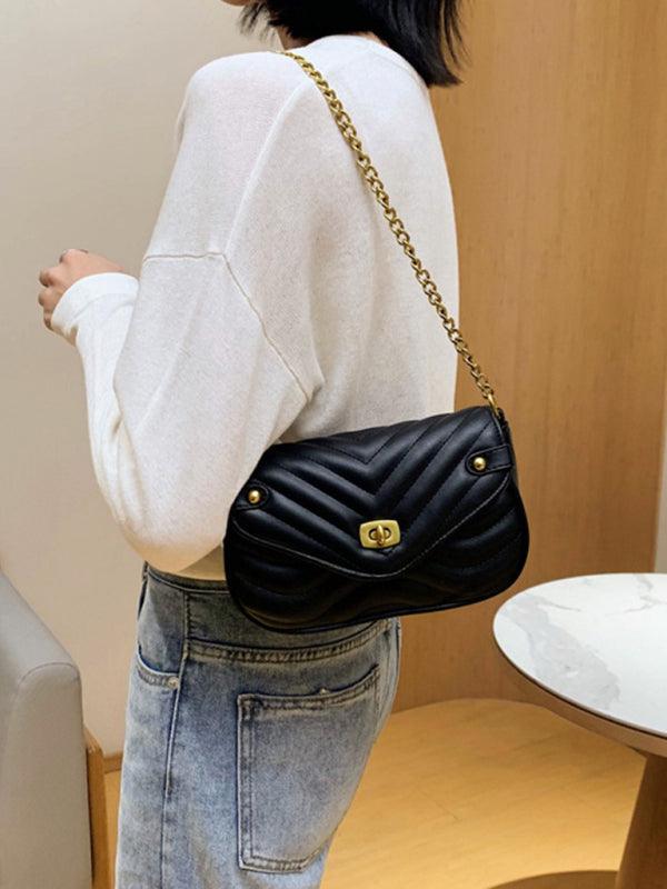 shoulder bag high sense chain messenger bag small bag Black F